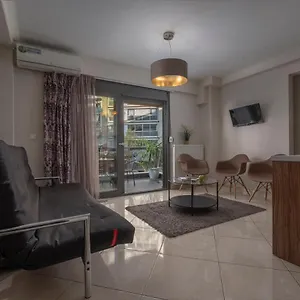 Antigonidon Square Apartament Saloniki